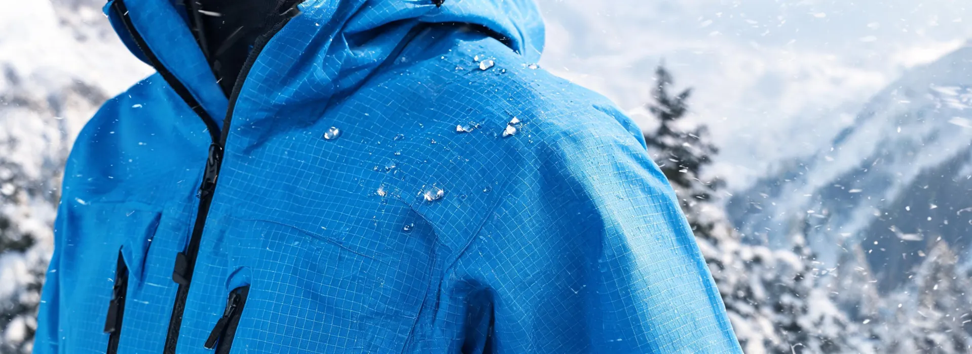 Lightweight ripstop shell fabric in alpine conditions
